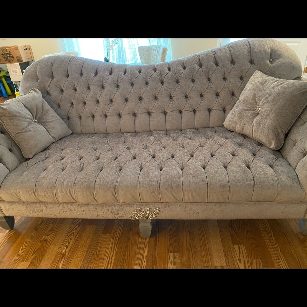 2 couches for sale!!
